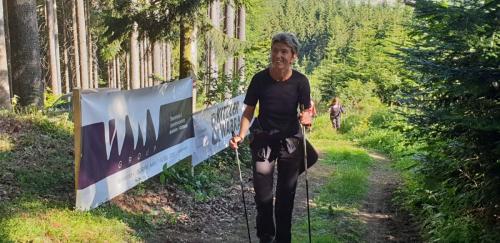 ec9529de-eab9-4a12-b3a4-f0170bb276fe